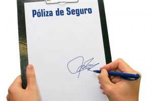 Ejemplos de Pólizas de Seguros